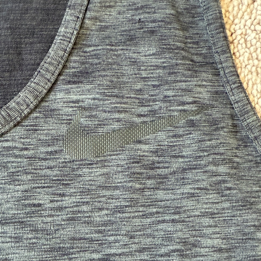 Nike Dark Gray Tank Top - Picture 3 of 4